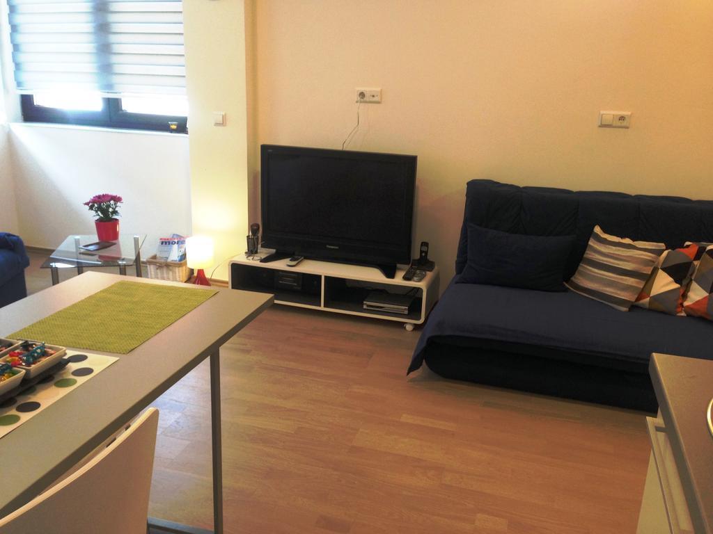 Dea'S Studio Apartment SJJ Room photo